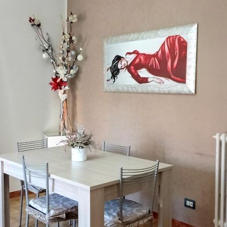Апартаменти Gelsomino Bianco Терні Екстер'єр фото